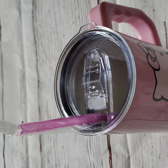 🆕️ CUTE SANRIO PINK HELLO KITTY 40 OZ TUMBLER 💕 - Picture 6 of 8